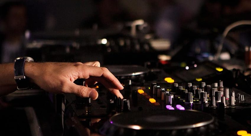dj-mixer-music-mixer-deck-mixer-table-dj-mixer-audio-mixer-audio-equipment-sound