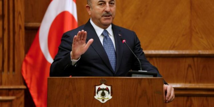 Turkish Foreign Minister Mevlut Cavusoglu, speaks during a news conference with his Jordanian counterpart Ayman Safadi in Amman, Jordan February 19, 2018. REUTERS/Muhammad Hamed
